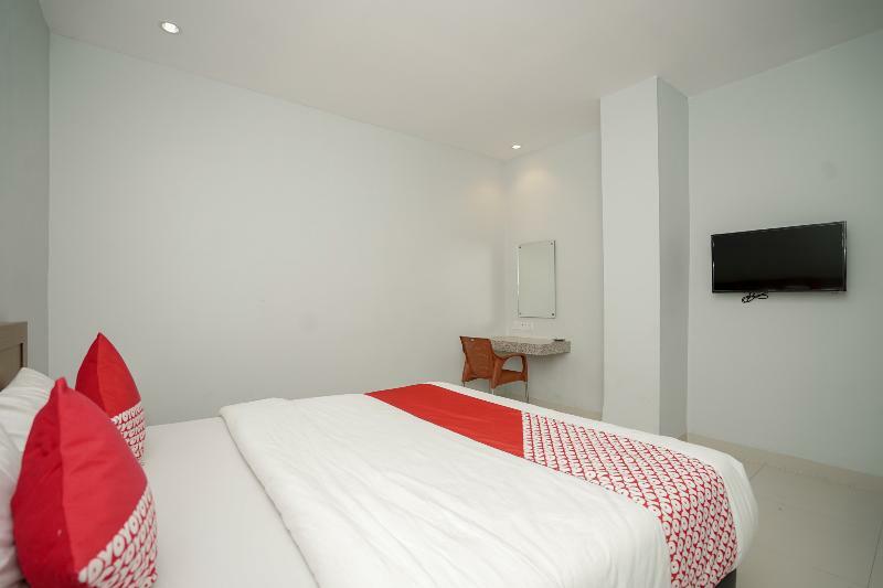 Oyo 616 Express Inn Palembang Exteriör bild